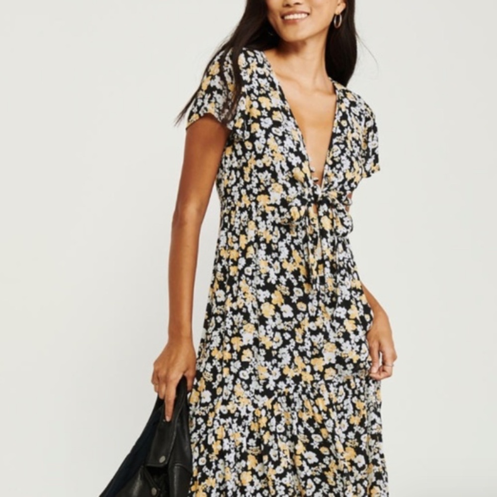 NWT $88 Abercrombie & Fitch Ruffle Hem Midi Dress in Black/Yellow/Floral in XS! - Picture 3 of 5